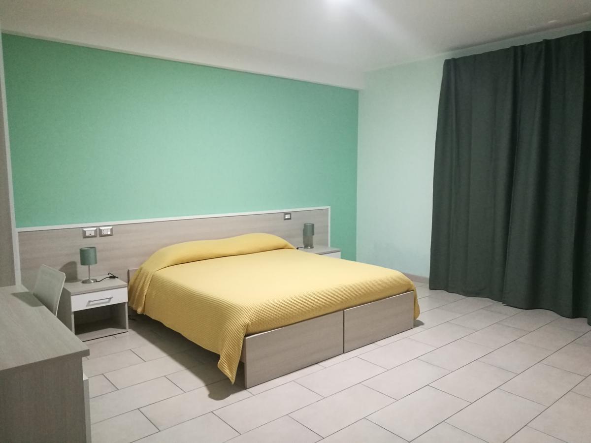 Couette-café I Colori Dell'etna 3*